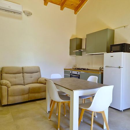 Dommos - Arcada Apartments Orosei Dış mekan fotoğraf