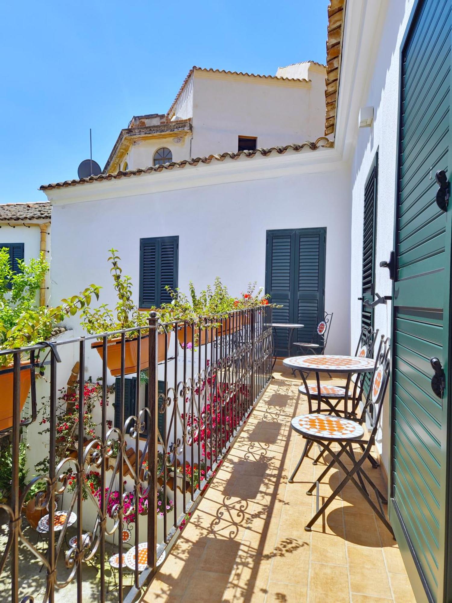 Dommos - Arcada Apartments Orosei Dış mekan fotoğraf